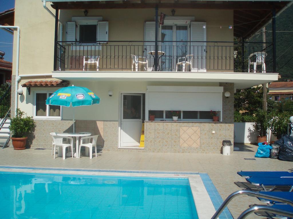 Marilena Apartments & Studios อิปโซส ภายนอก รูปภาพ