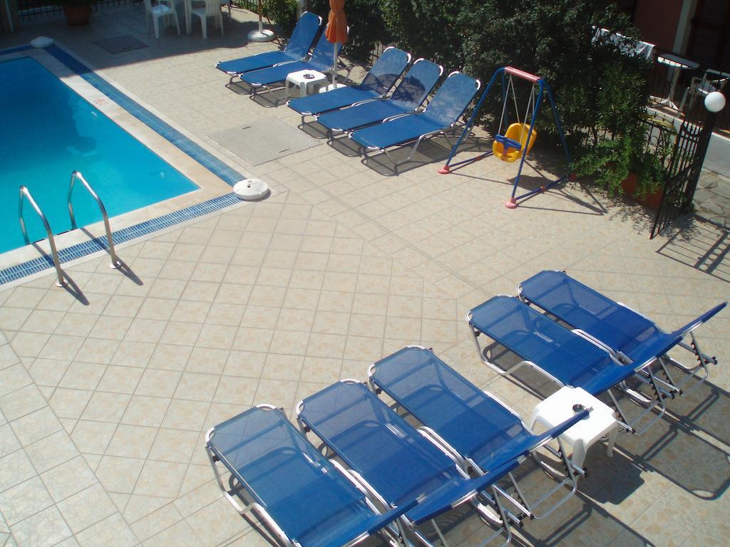 Marilena Apartments & Studios อิปโซส ภายนอก รูปภาพ