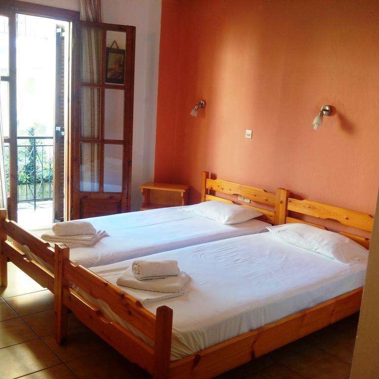 Marilena Apartments & Studios อิปโซส ภายนอก รูปภาพ
